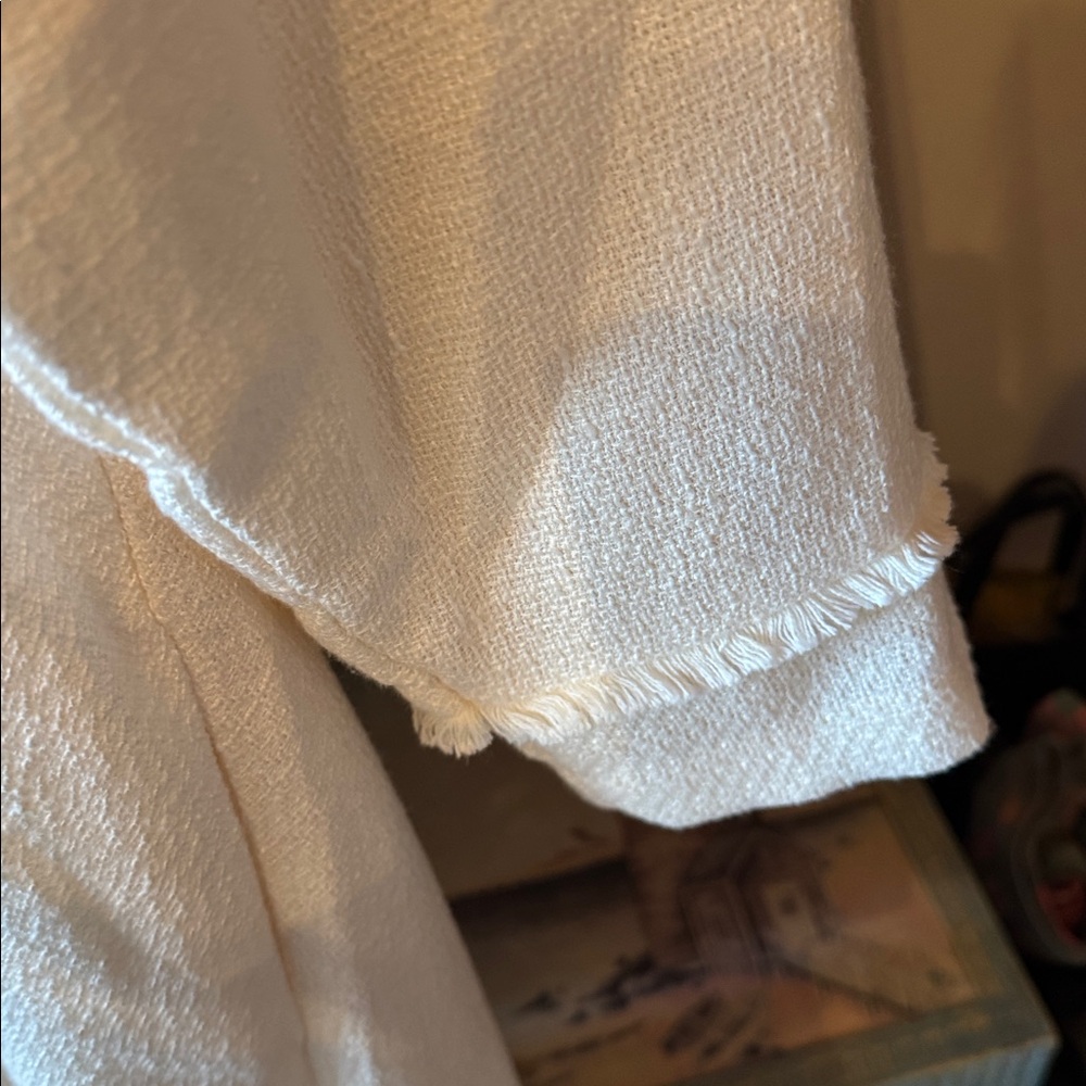 Dainty Jewels  Elegant creamy White Long-Sleeve Dress NWT - Picture 4 of 6